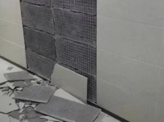 邵武瓷砖空鼓维修公司分享下邵武墙砖松动维修的知识